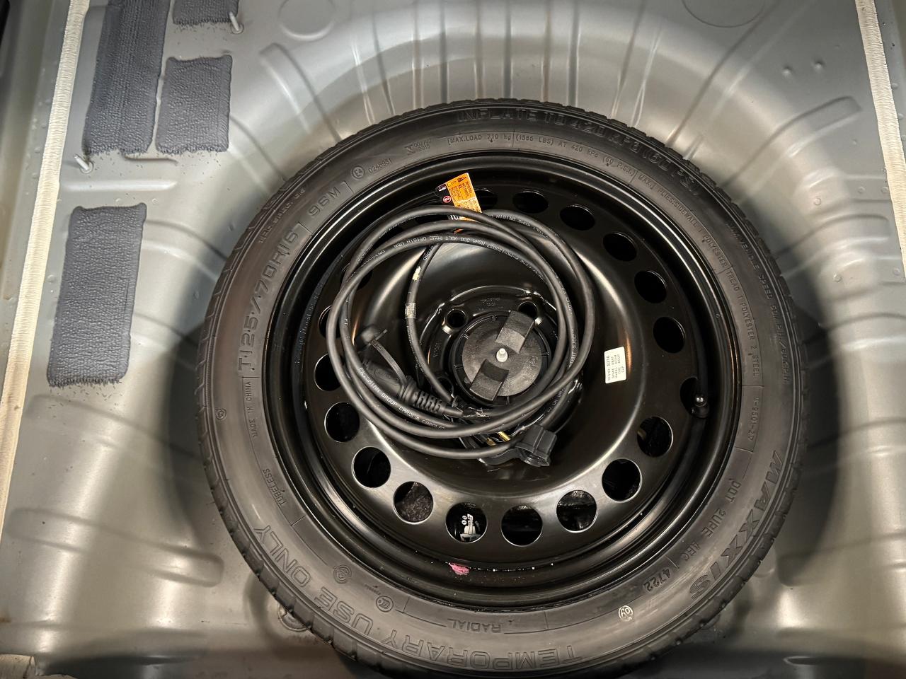 2024 Chevrolet Trax LS+Remote Start+LIKE NEW+ONE OWNER+CLEAN CARFAX Photo