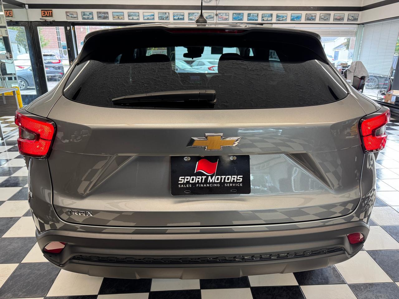 2024 Chevrolet Trax LS+Remote Start+LIKE NEW+ONE OWNER+CLEAN CARFAX Photo