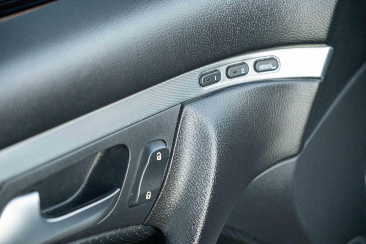 2005 Acura TL W/NAVIGATION - Photo #25