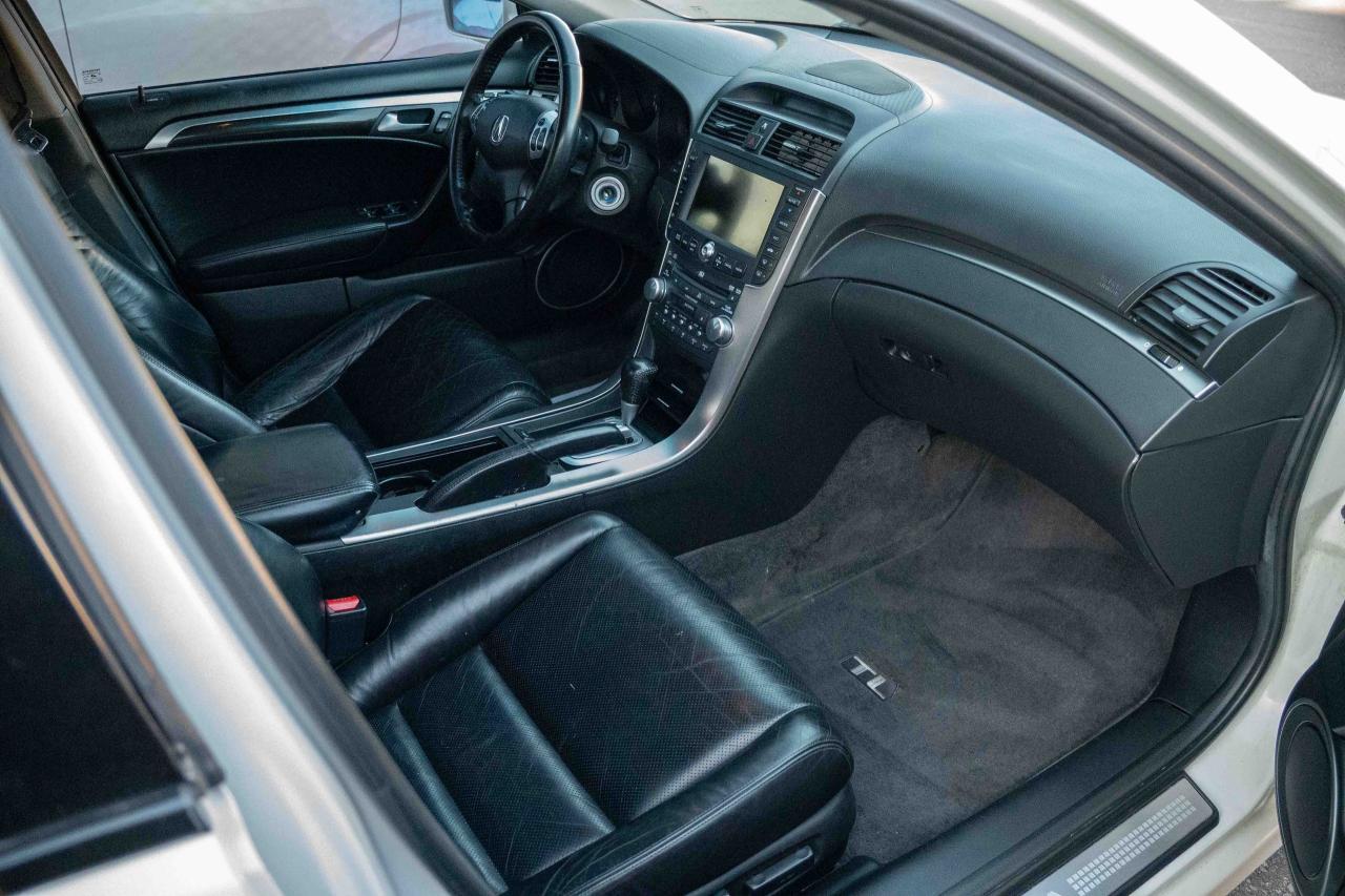 2005 Acura TL W/NAVIGATION - Photo #49