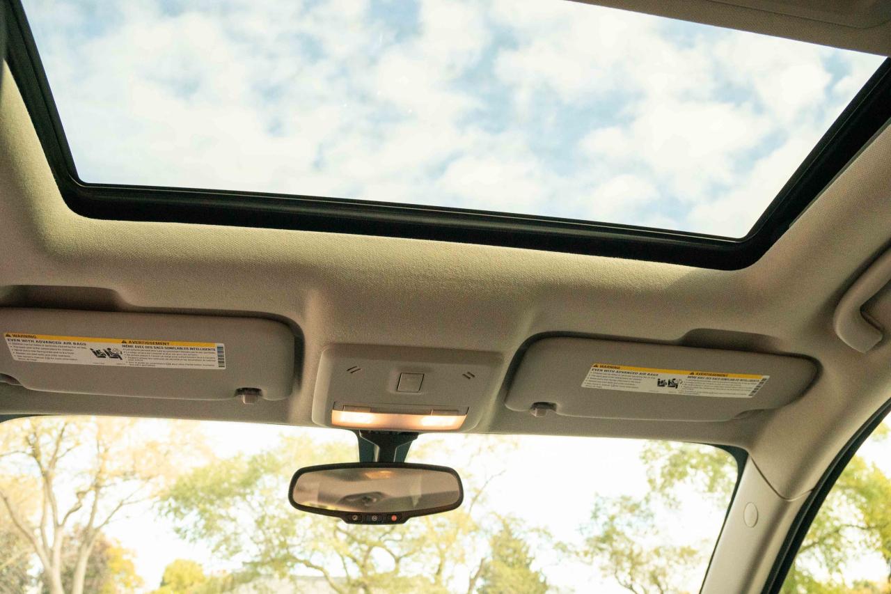 2018 Chevrolet Sonic LT TUBRO - Photo #41