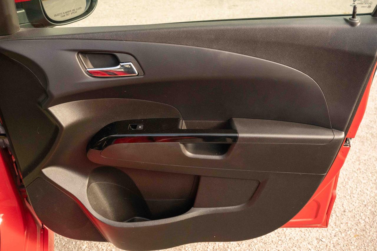 2018 Chevrolet Sonic LT TUBRO - Photo #59