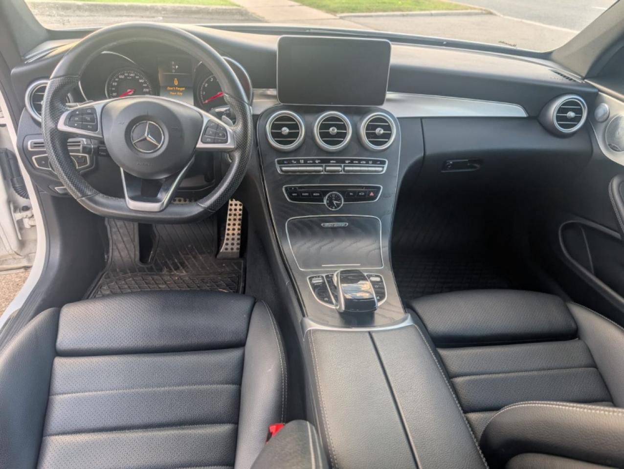 2018 Mercedes-Benz C-Class C 300 4MATIC * COUPE * NIGHT EDITION * NAVI * PANO - Photo #10