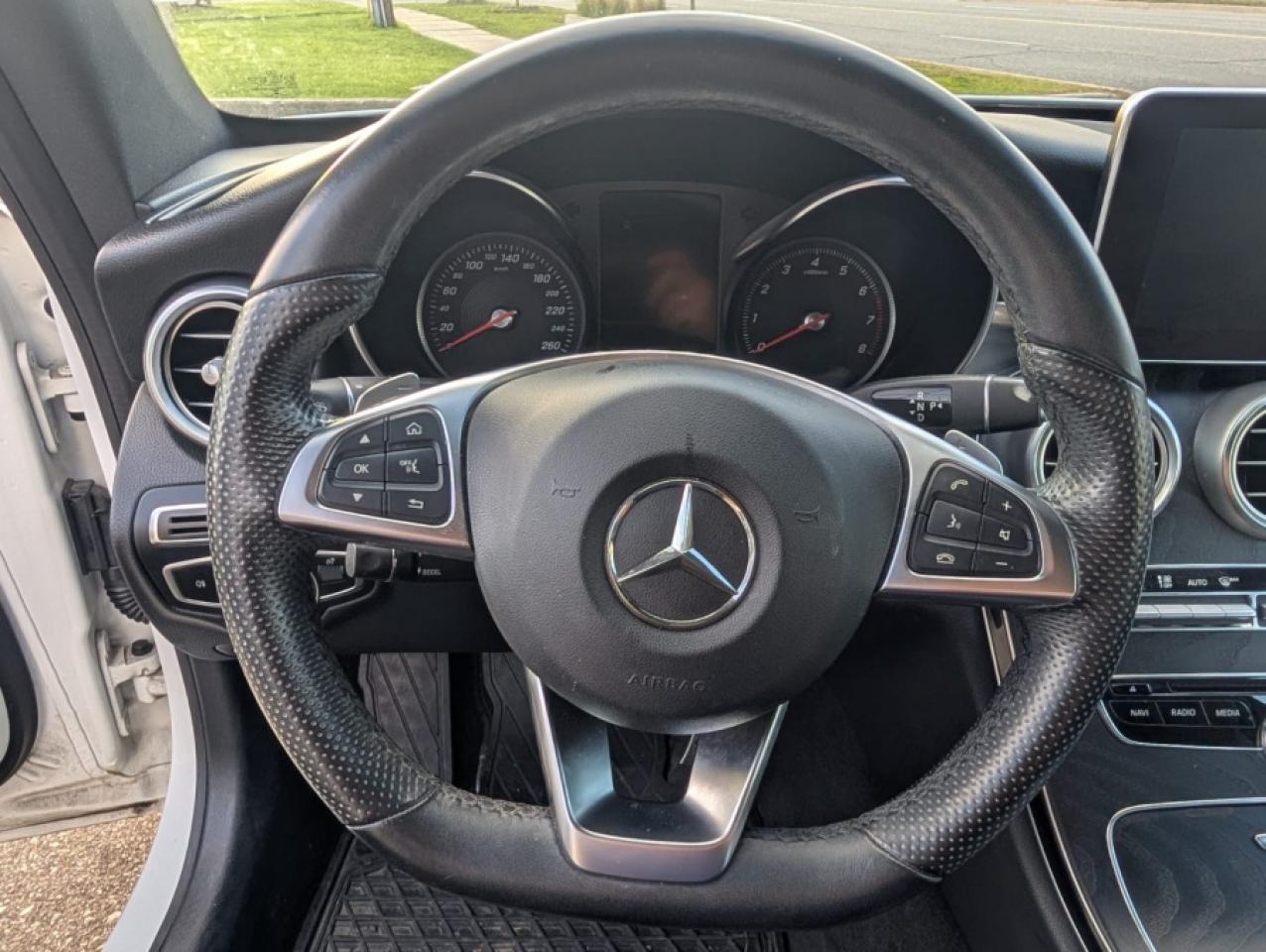 2018 Mercedes-Benz C-Class C 300 4MATIC * COUPE * NIGHT EDITION * NAVI * PANO - Photo #11