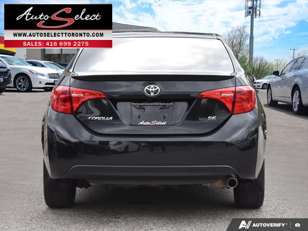 2018 Toyota Corolla SE Sunroof - Backup Camera - Clean Carfax Photo