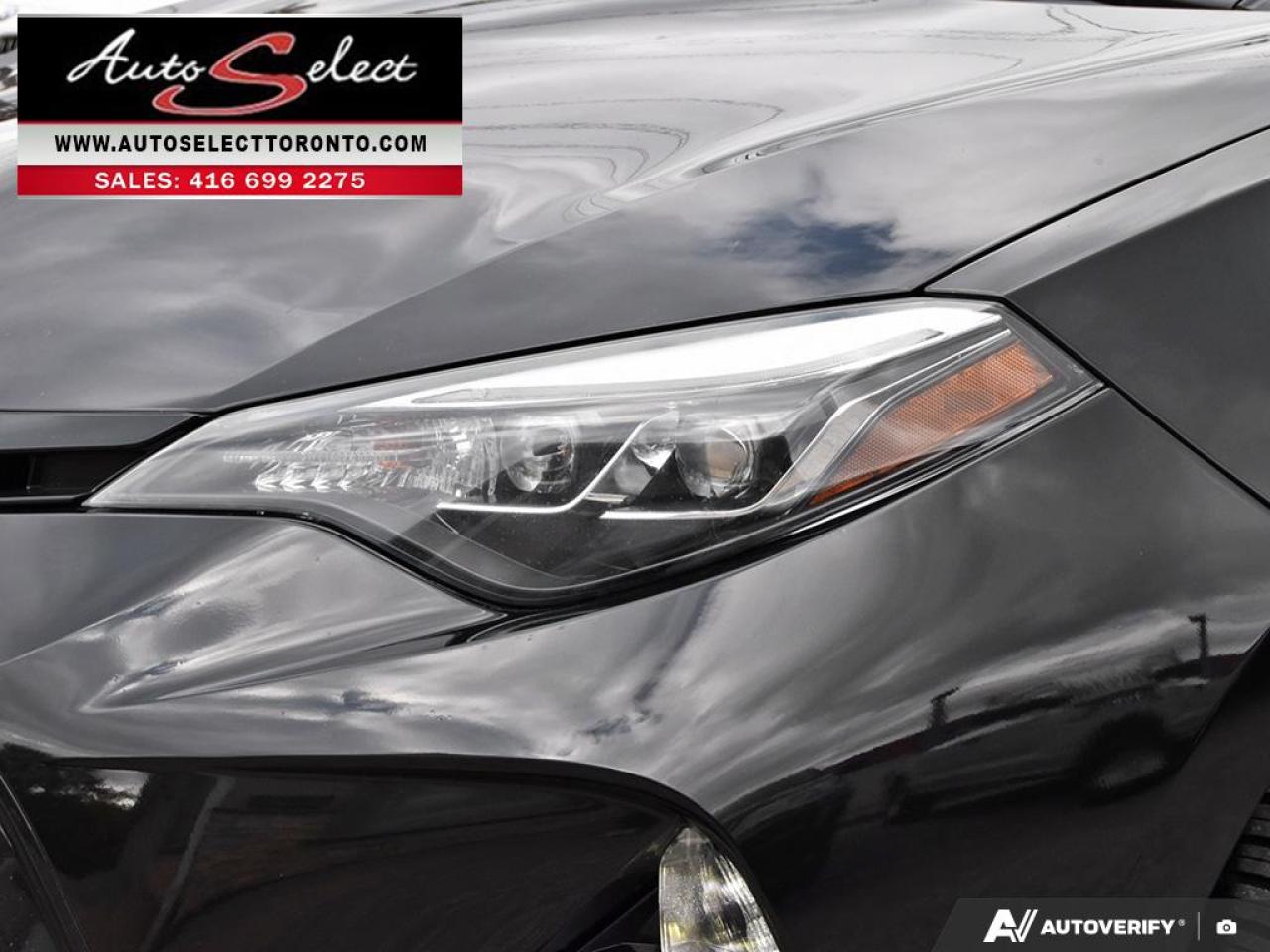 2018 Toyota Corolla SE Sunroof - Backup Camera - Clean Carfax Photo