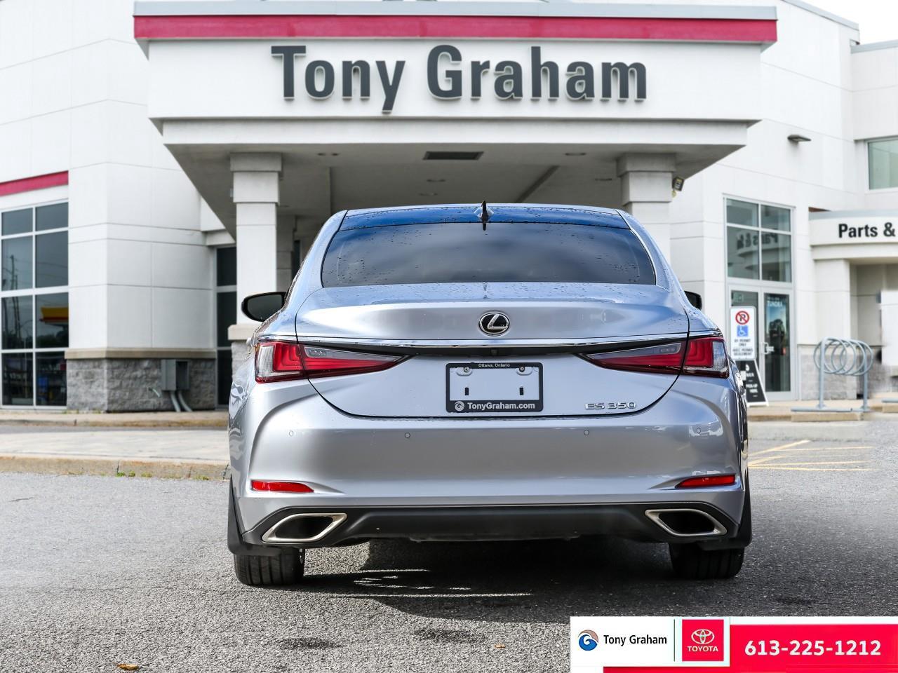 2022 Lexus ES 350  Photo