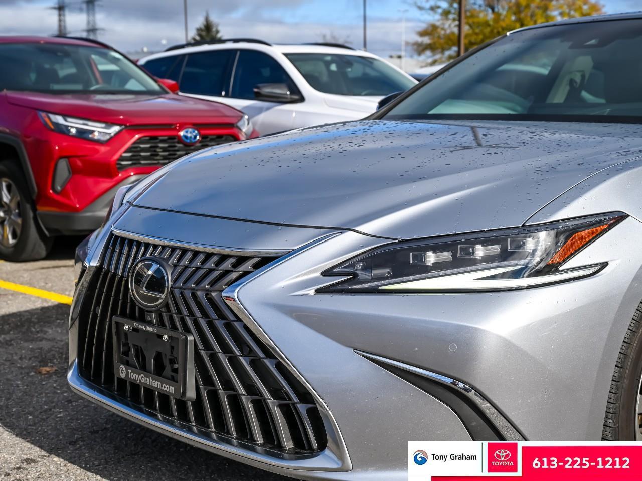 2022 Lexus ES 350  Photo