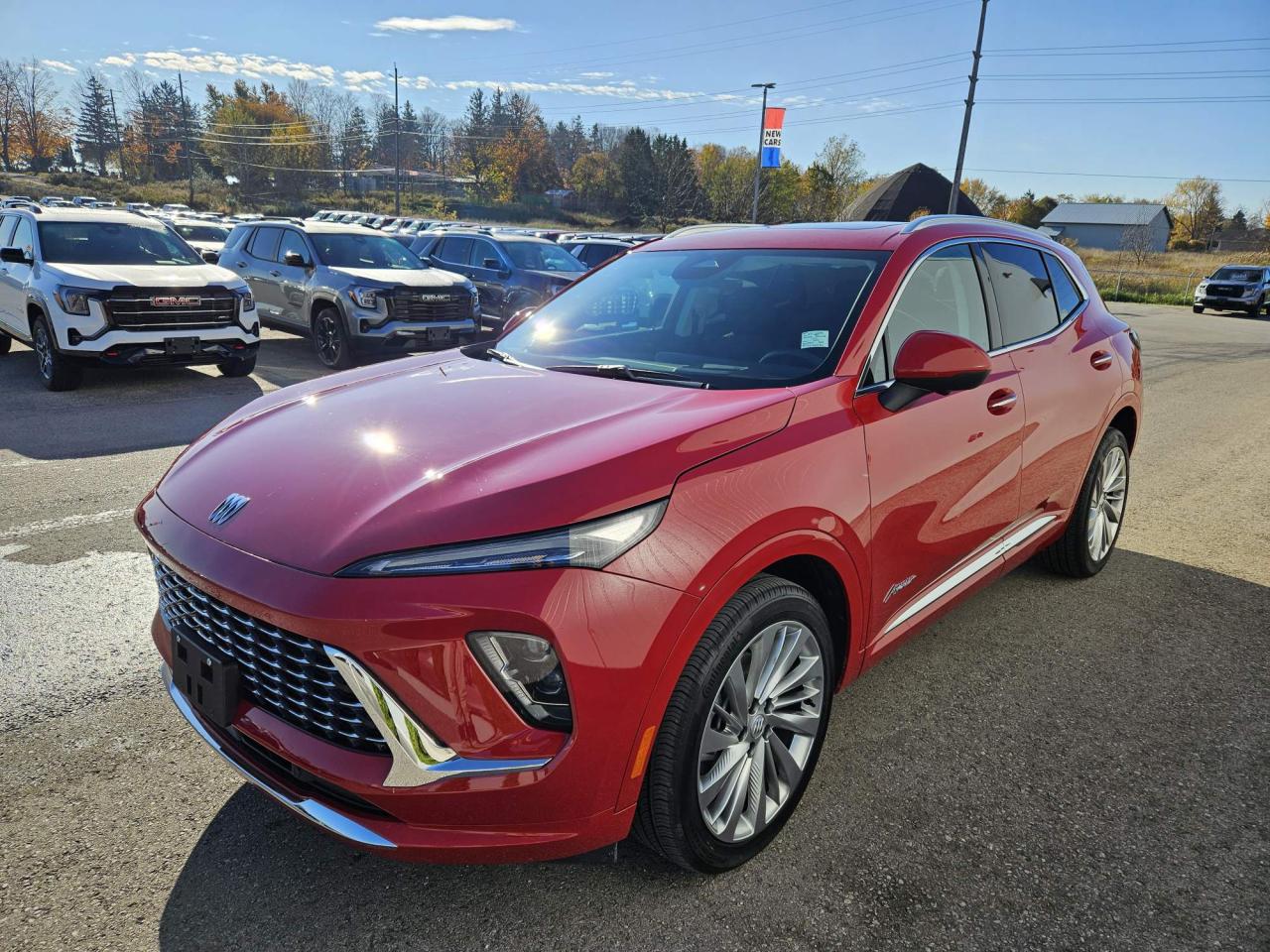 2025 Buick Envision Avenir One Owner | Leather | Sunroof | Technology Package | 20" Wheels Photo3