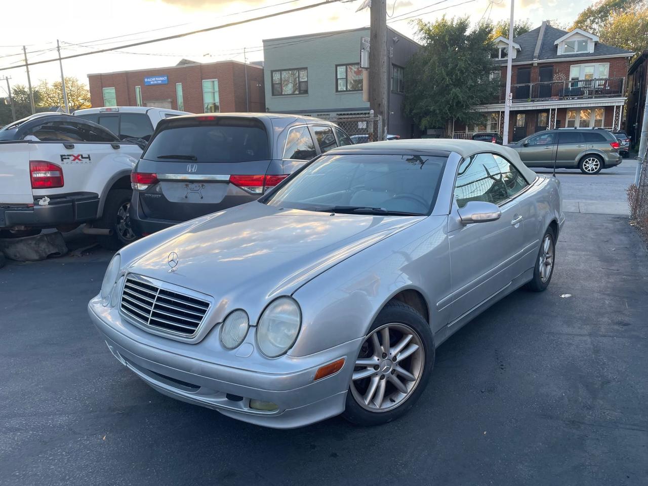 2002 Mercedes-Benz CLK 320 *HEATED SEATS, SAFETY, 1Y WARRANTY ENG & TRAN* - Photo #1