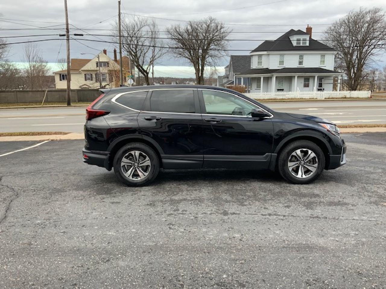 2021 Honda CR-V LX 2WD Photo4
