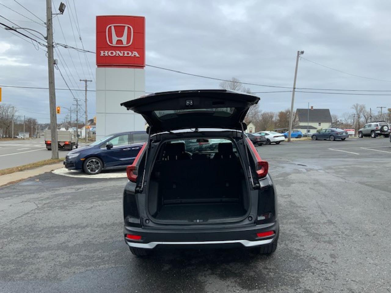 2021 Honda CR-V LX 2WD Photo