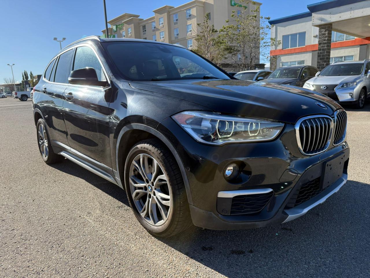 2019 BMW X1 xDrive28i - Photo #1