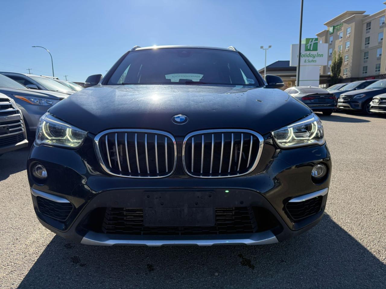 2019 BMW X1 xDrive28i - Photo #2