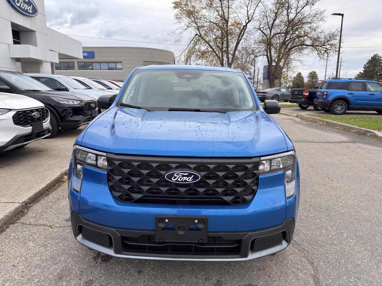 2025 Ford Maverick XLT Photo3