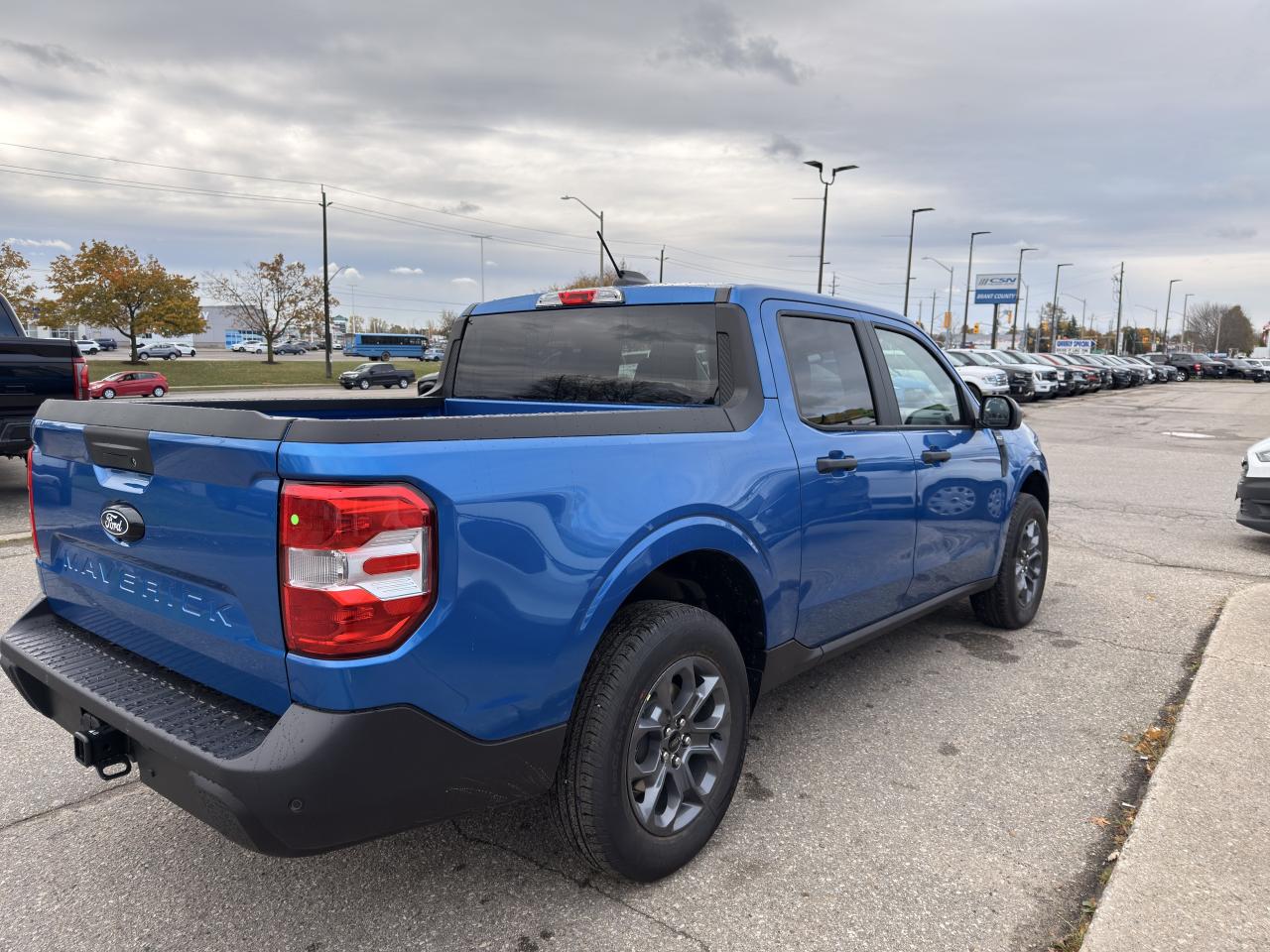 2025 Ford Maverick XLT Photo