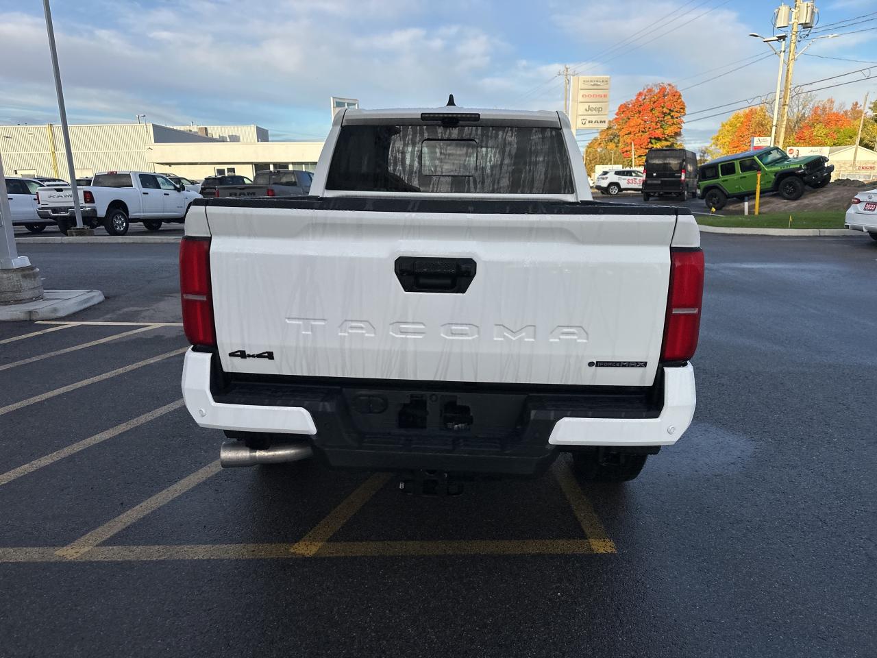 2025 Toyota Tacoma Hybrid Photo