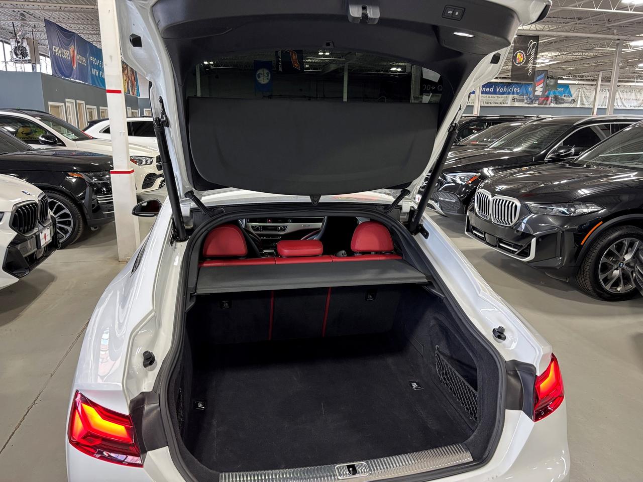 2023 Audi S5 Sportback Technik|QUATTRO|NAV|MASSAGE|REDLEATHER|BANGOLUFSEN Photo
