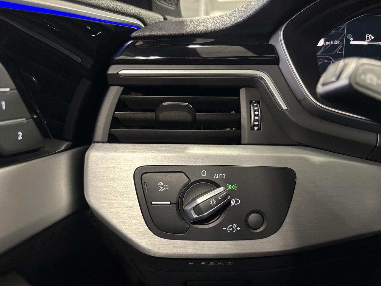2023 Audi S5 Sportback Technik|QUATTRO|NAV|MASSAGE|REDLEATHER|BANGOLUFSEN Photo