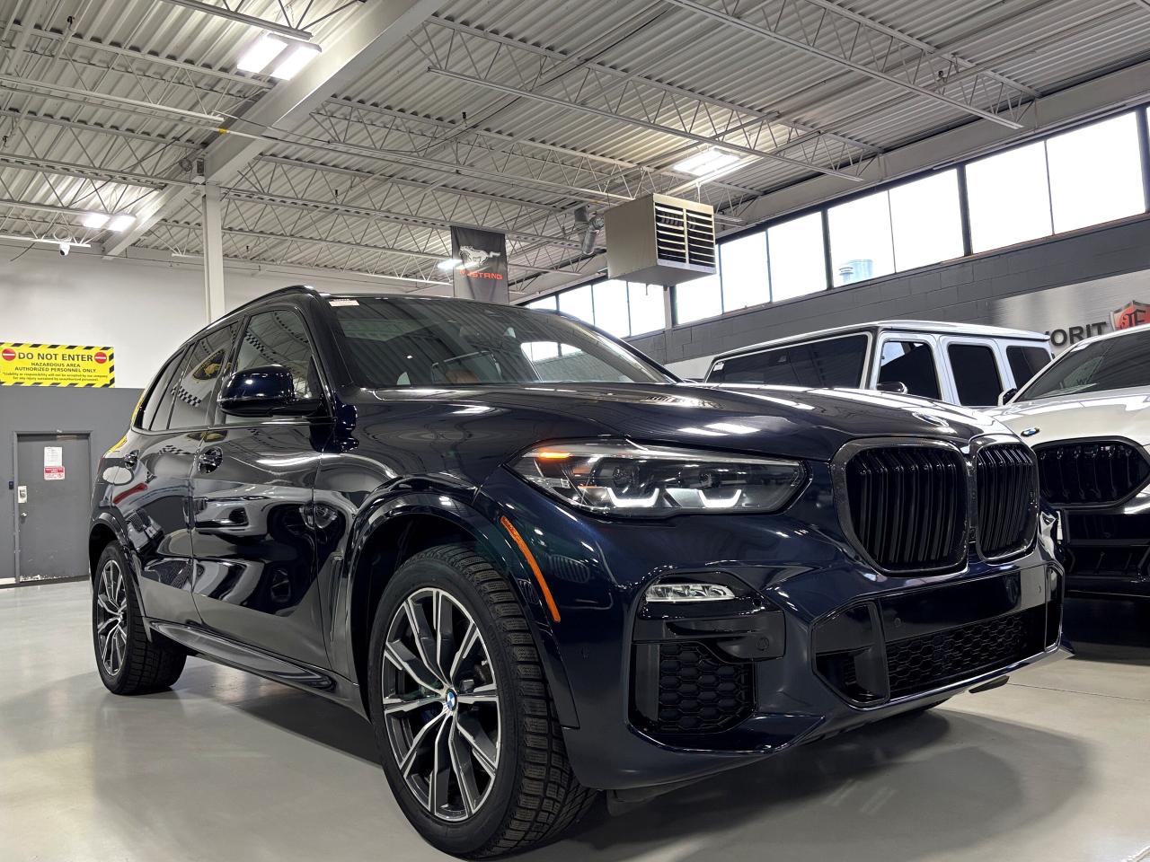 2021 BMW X5 xDrive40i|AWD|MPACKAGE|NAV|CARAMELSEATS|AMBIENT|++ - Photo #2