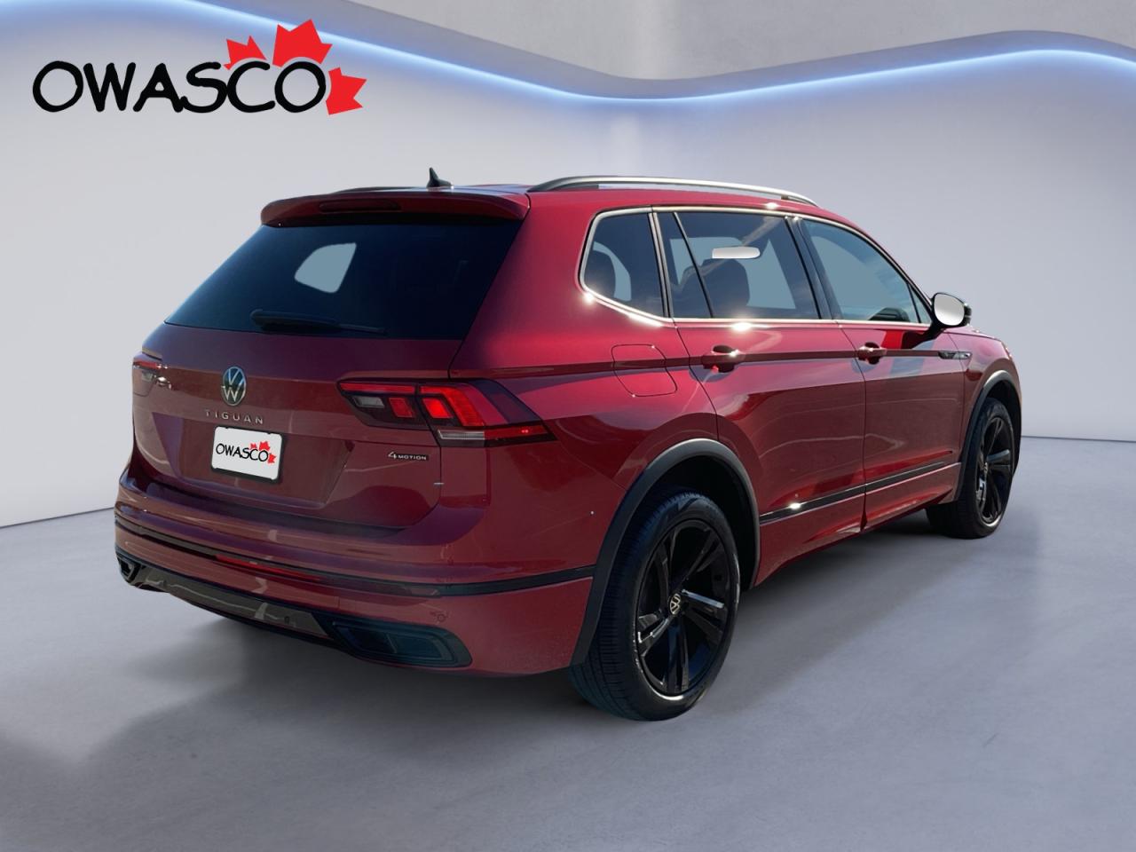2024 Volkswagen Tiguan 2.0L R-Line Black Ed.! Great kms! Off Lease! Photo4