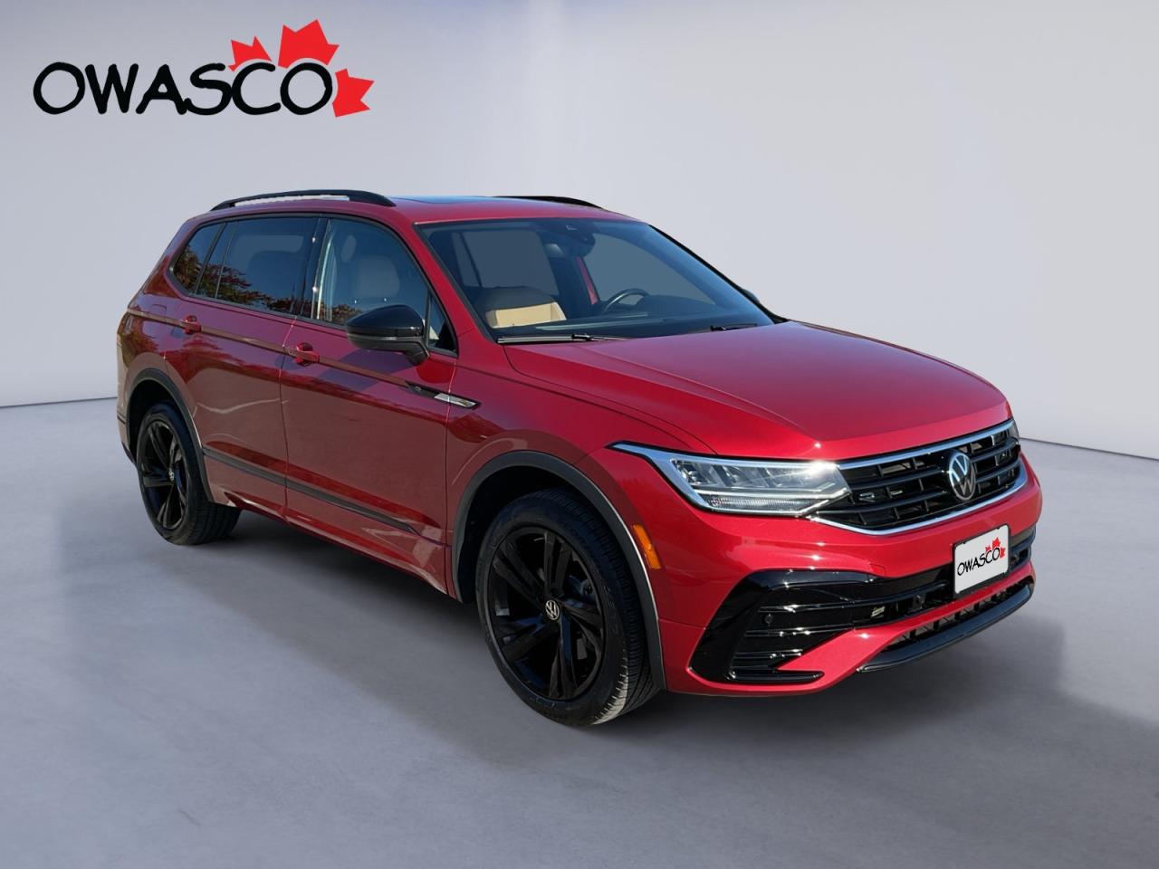 2024 Volkswagen Tiguan 2.0L R-Line Black Ed.! Great kms! Off Lease! Photo