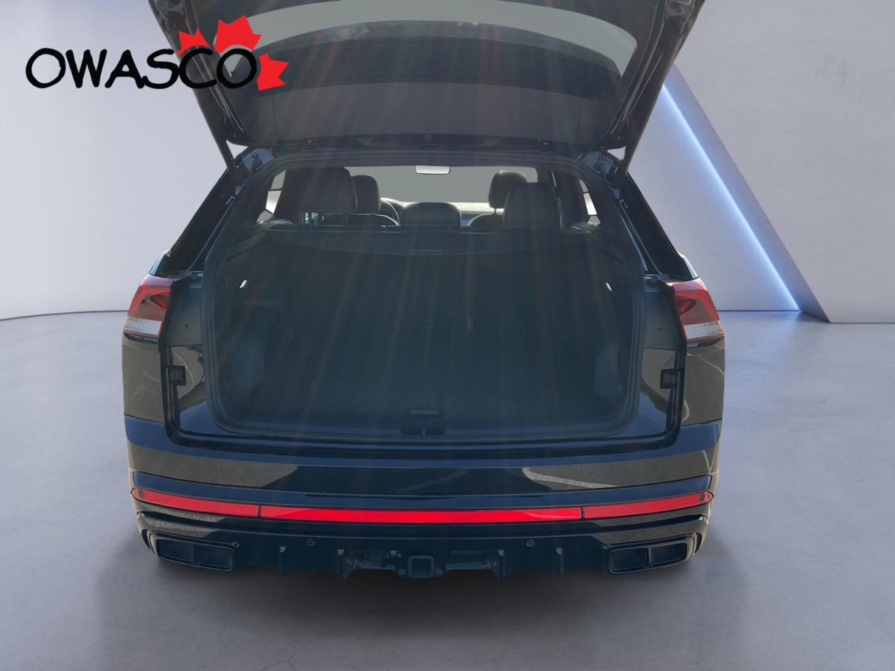 2025 Volkswagen Atlas Cross Sport 2.0L Comfortline R-Line Black Ed.! Why Buy New? Photo