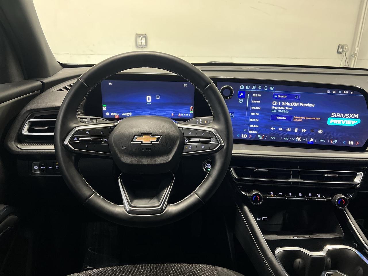 2024 Chevrolet Traverse LT AWD | 7-PASS | HTD SEATS | 360 CAM | CARPLAY Photo