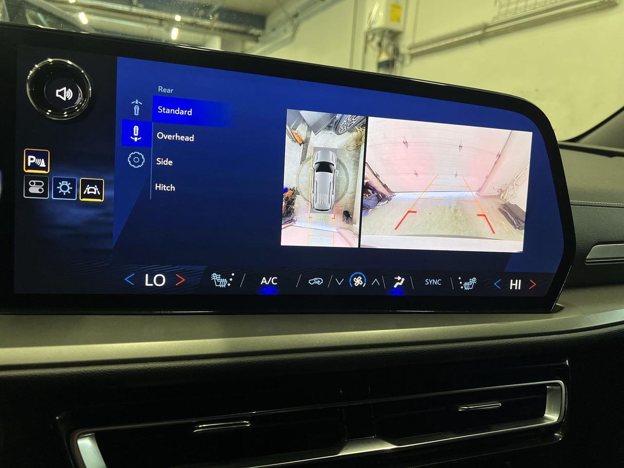 2024 Chevrolet Traverse LT AWD | 7-PASS | HTD SEATS | 360 CAM | CARPLAY Photo