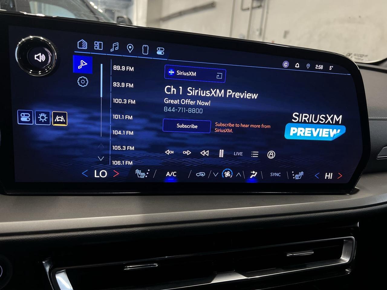 2024 Chevrolet Traverse LT AWD | 7-PASS | HTD SEATS | 360 CAM | CARPLAY Photo