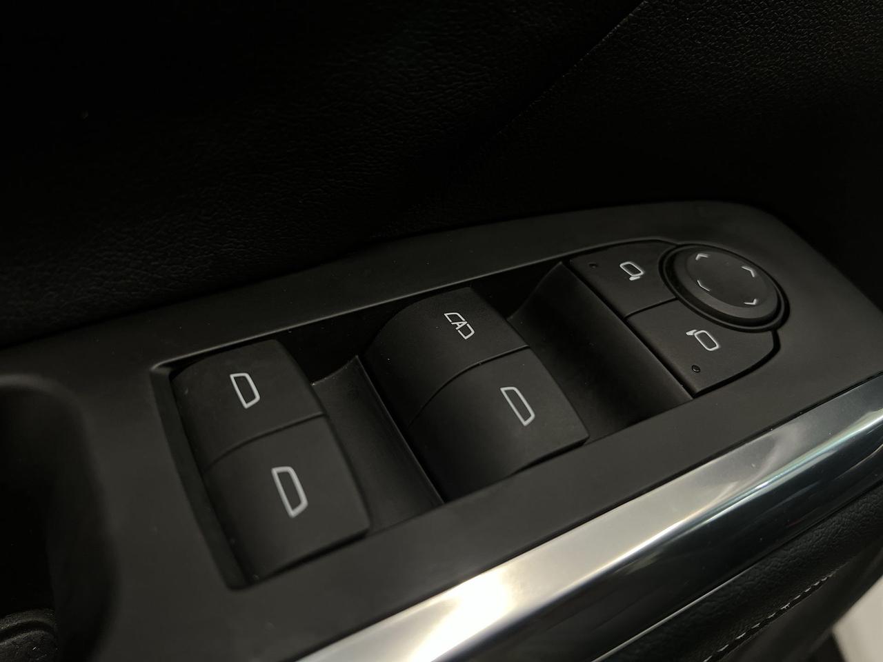 2024 Chevrolet Traverse LT AWD | 7-PASS | HTD SEATS | 360 CAM | CARPLAY Photo