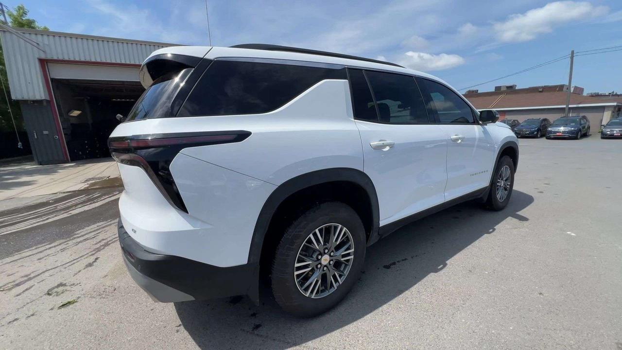 2024 Chevrolet Traverse LT AWD | 7-PASS | HTD SEATS | 360 CAM | CARPLAY Photo