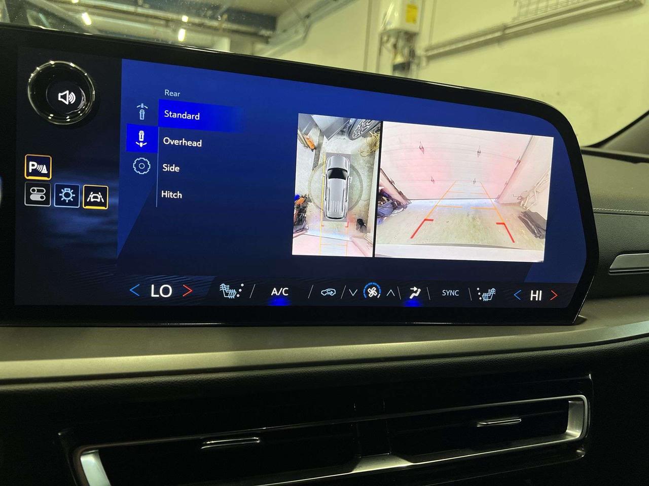 2024 Chevrolet Traverse LT AWD | 7-PASS | HTD SEATS | 360 CAM | CARPLAY Photo