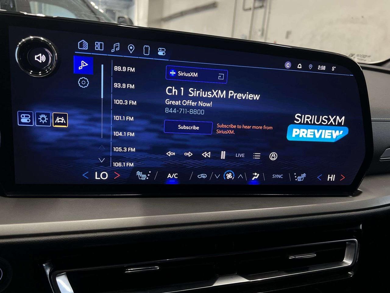 2024 Chevrolet Traverse LT AWD | 7-PASS | HTD SEATS | 360 CAM | CARPLAY Photo
