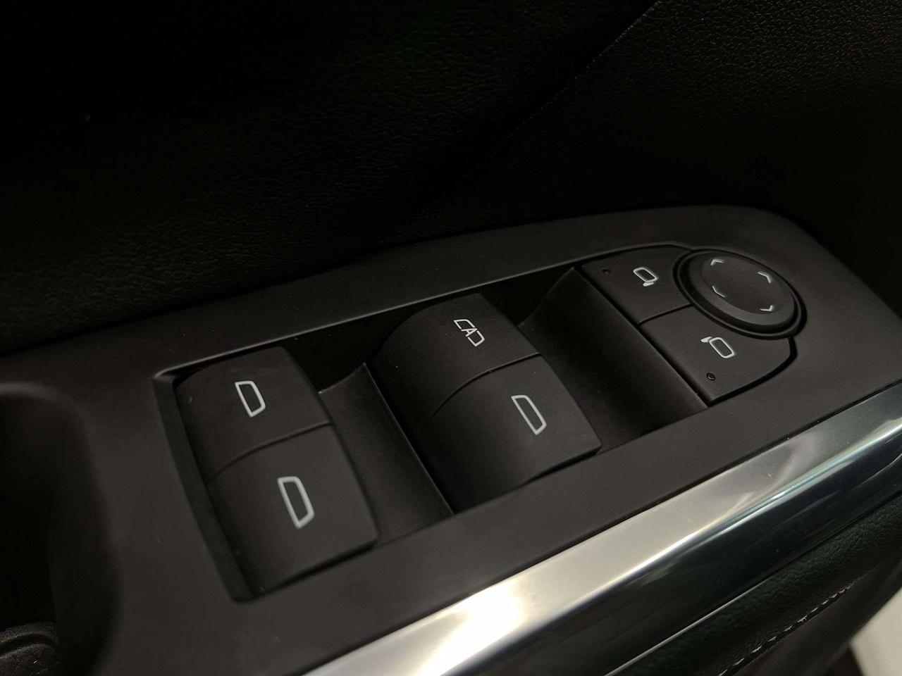2024 Chevrolet Traverse LT AWD | 7-PASS | HTD SEATS | 360 CAM | CARPLAY Photo
