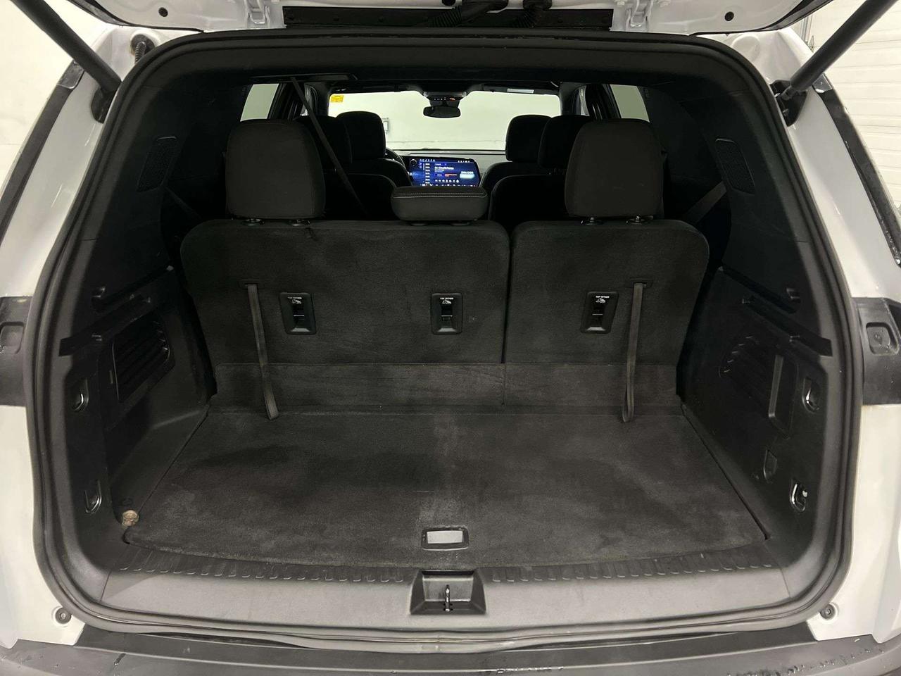 2024 Chevrolet Traverse LT AWD | 7-PASS | HTD SEATS | 360 CAM | CARPLAY Photo