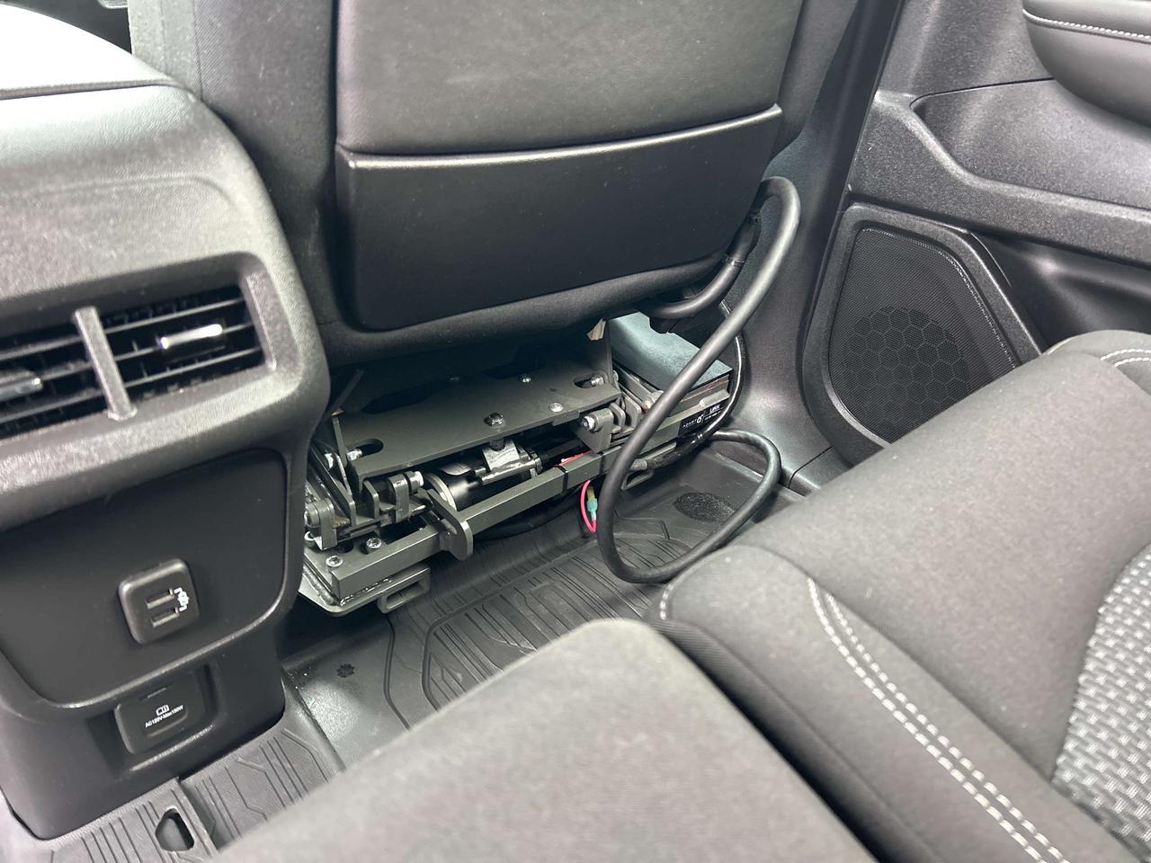 2022 GMC Terrain SLE, ACCESSIBLE SEATING, AWD, REMOTE START! Photo