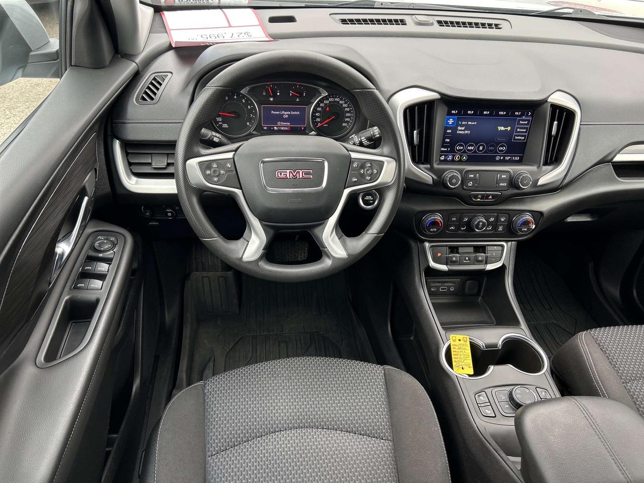 2022 GMC Terrain SLE, ACCESSIBLE SEATING, AWD, REMOTE START! Photo