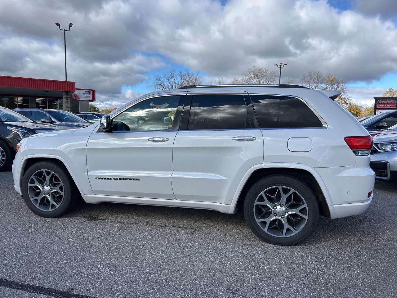 2020 Jeep Grand Cherokee OVERLAND, REMOTE START, HEATED/ COOLED LEATHER! - Photo #9