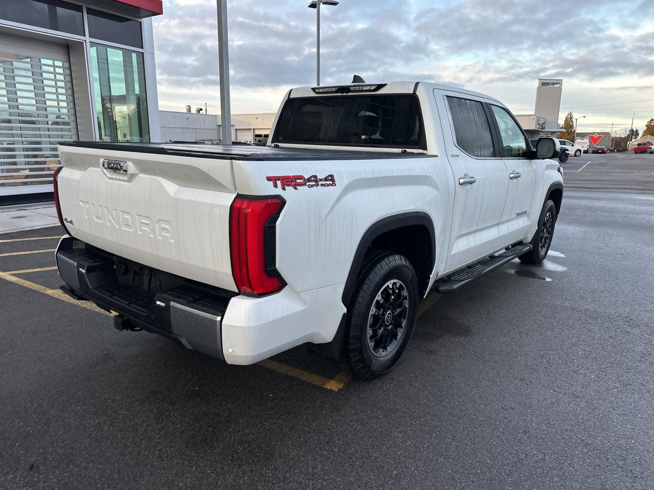 2024 Toyota Tundra Limited  Photo