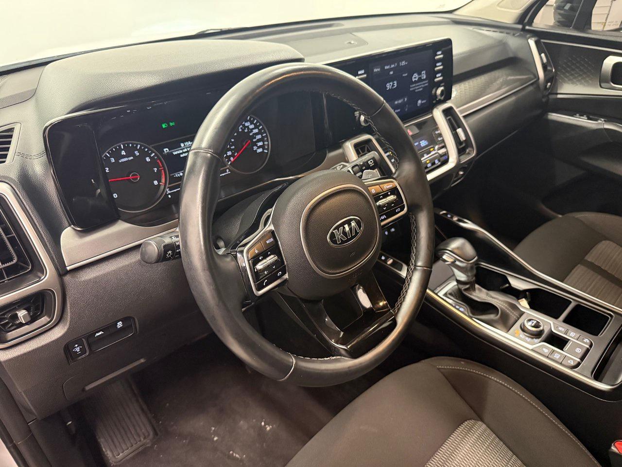 2021 Kia Sorento X-Line Photo