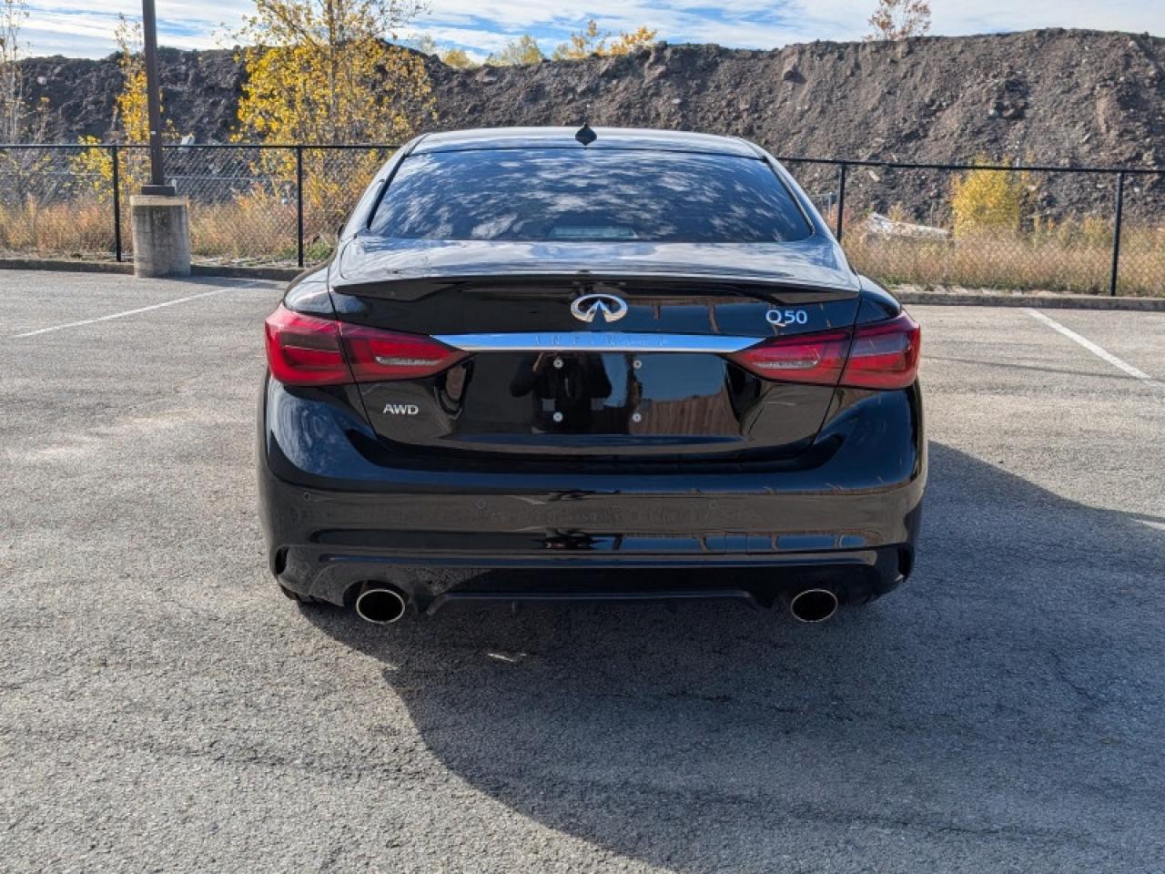 2021 Infiniti Q50 Essential Tech  **LOW KMS - 1 OWNER** Photo3