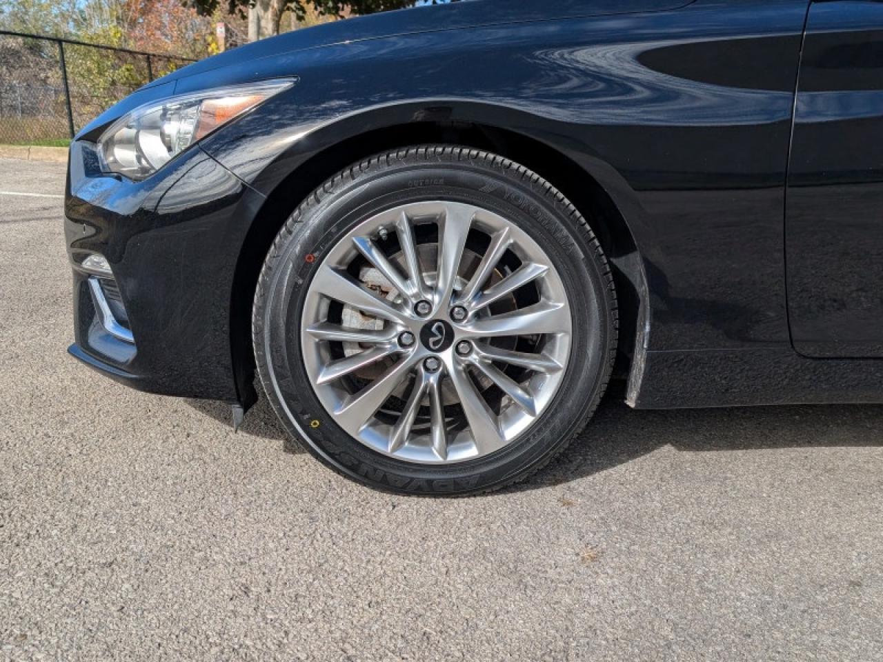 2021 Infiniti Q50 Essential Tech  **LOW KMS - 1 OWNER** Photo