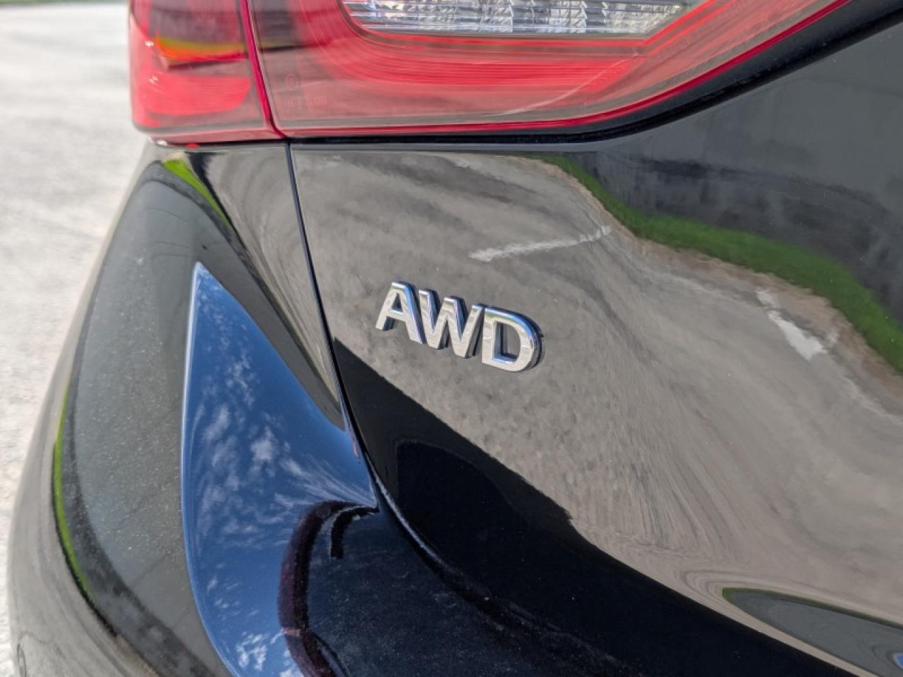 2021 Infiniti Q50 Essential Tech  **LOW KMS - 1 OWNER** Photo