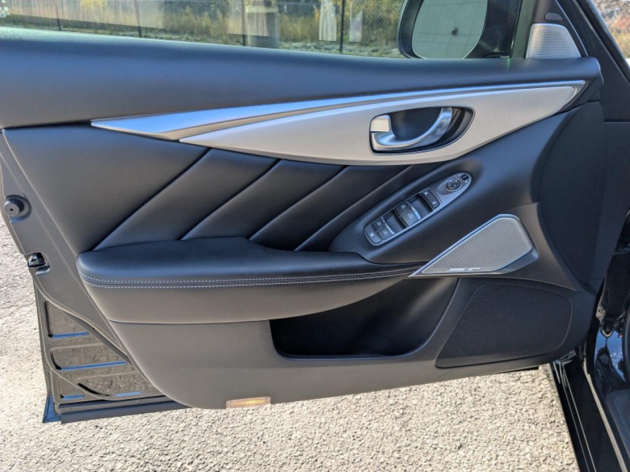 2021 Infiniti Q50 Essential Tech  **LOW KMS - 1 OWNER** Photo