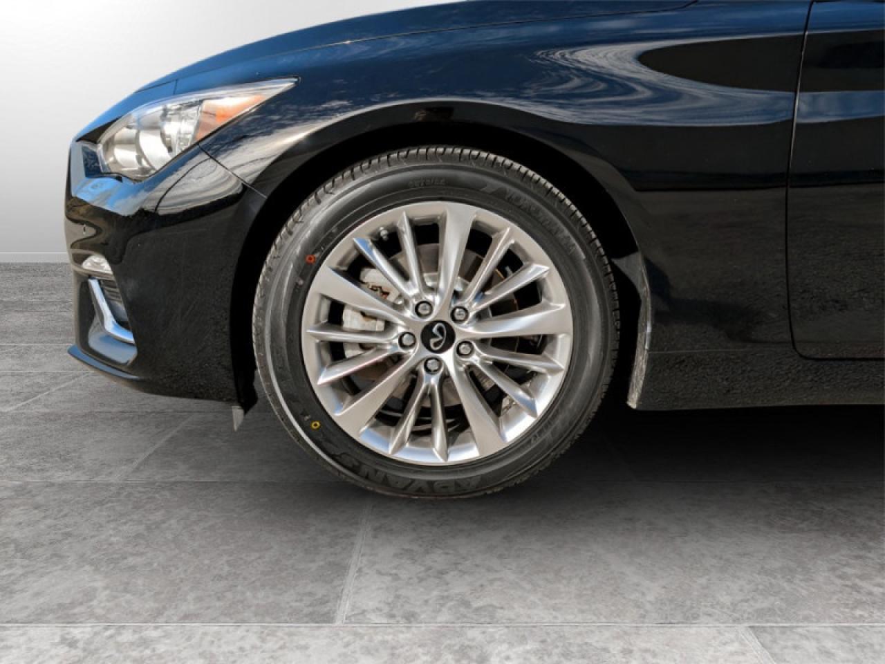 2021 Infiniti Q50 Essential Tech  **LOW KMS - 1 OWNER** Photo