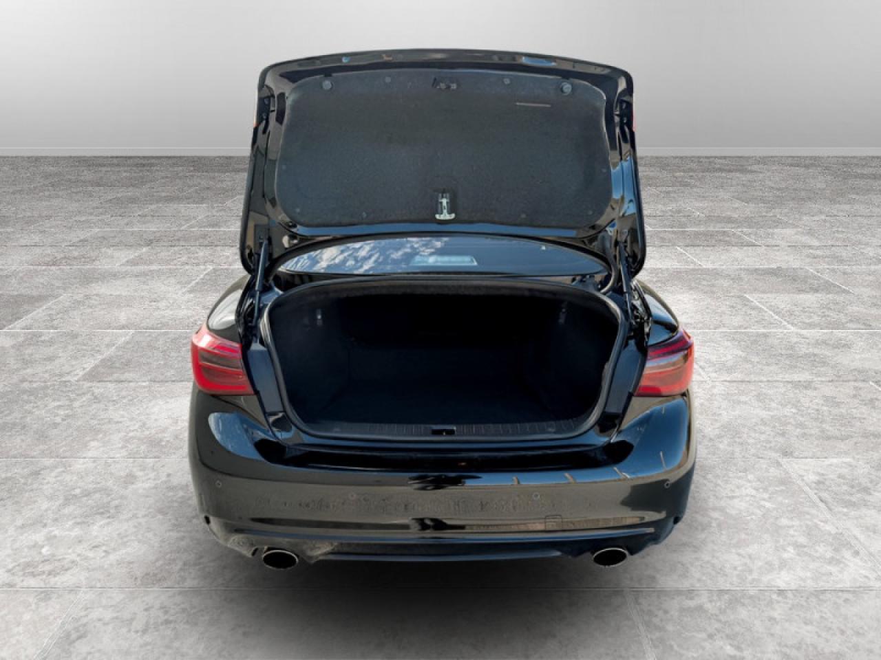 2021 Infiniti Q50 Essential Tech  **LOW KMS - 1 OWNER** Photo