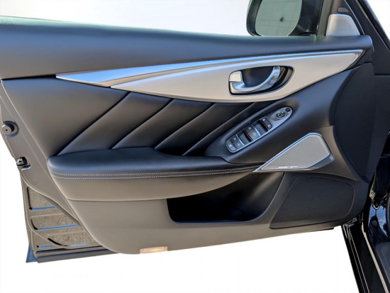 2021 Infiniti Q50 Essential Tech  **LOW KMS - 1 OWNER** Photo