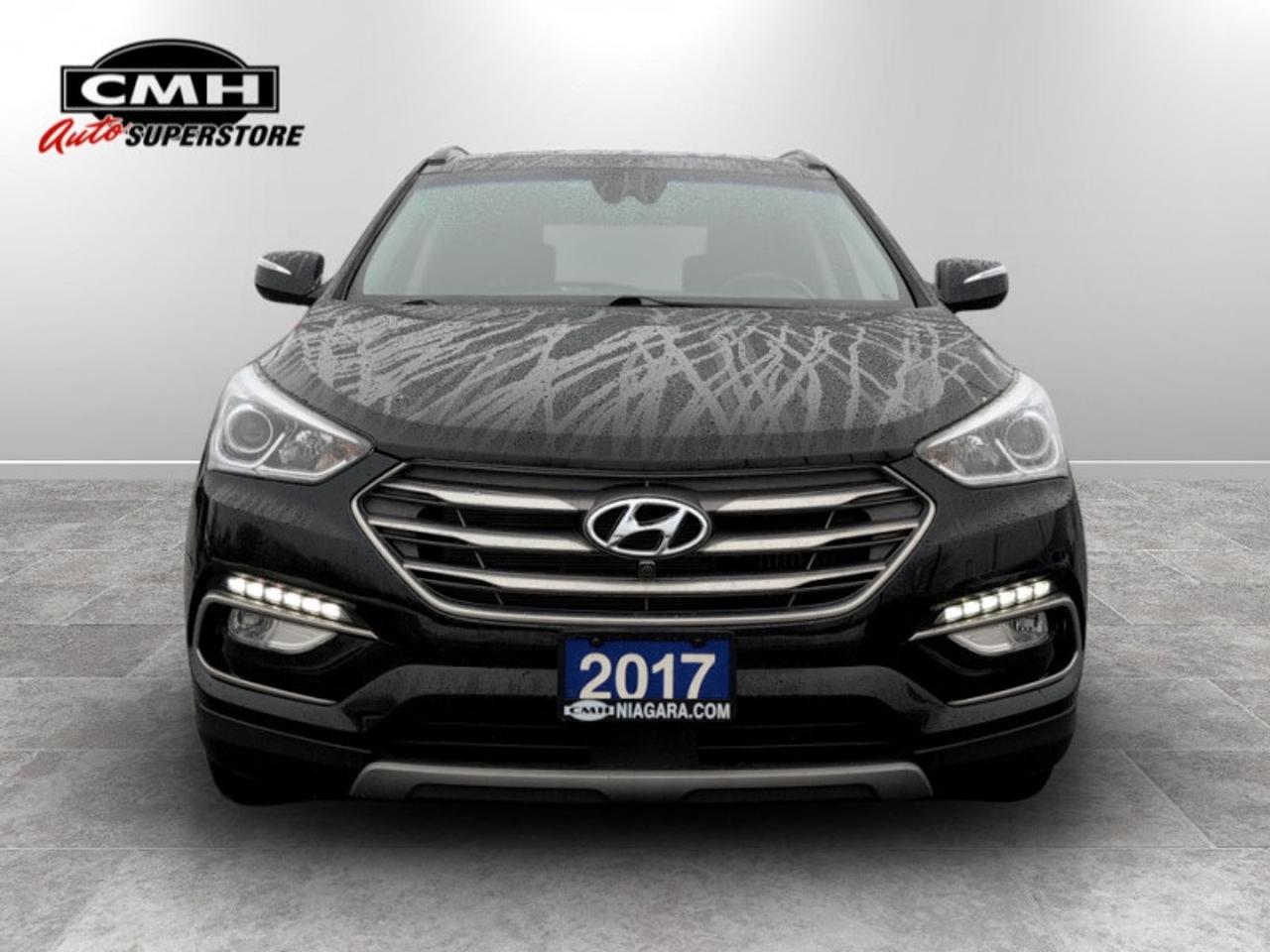 2017 Hyundai Santa Fe Sport 2.0T Ultimate  **LOW KMS - 1 OWNER** Photo