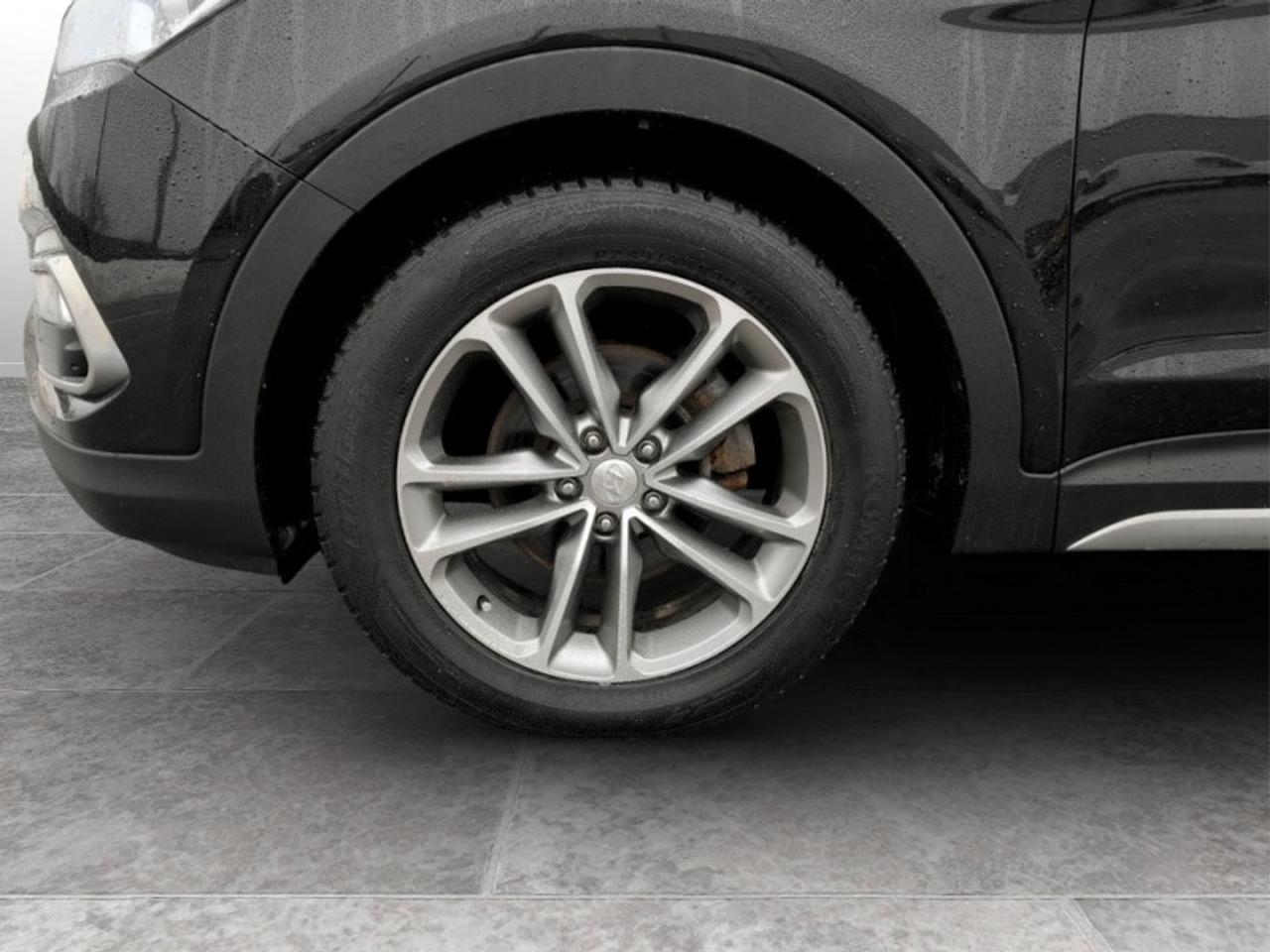 2017 Hyundai Santa Fe Sport 2.0T Ultimate  **LOW KMS - 1 OWNER** Photo